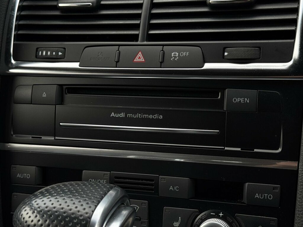 Audi Q7 3.0 Tdi Quattro S Line Ss 204 Bhp Black #38