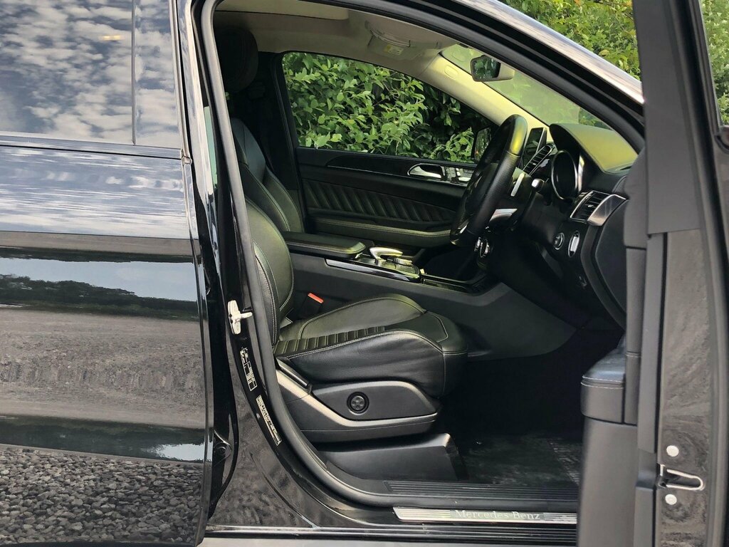 Mercedes-Benz GLE Coupe 3L Amg Line Grey #19