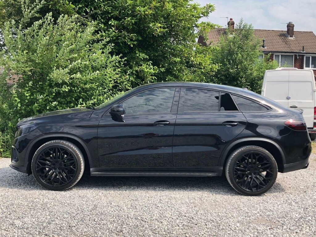 Mercedes-Benz GLE Coupe 3L Amg Line Grey #9