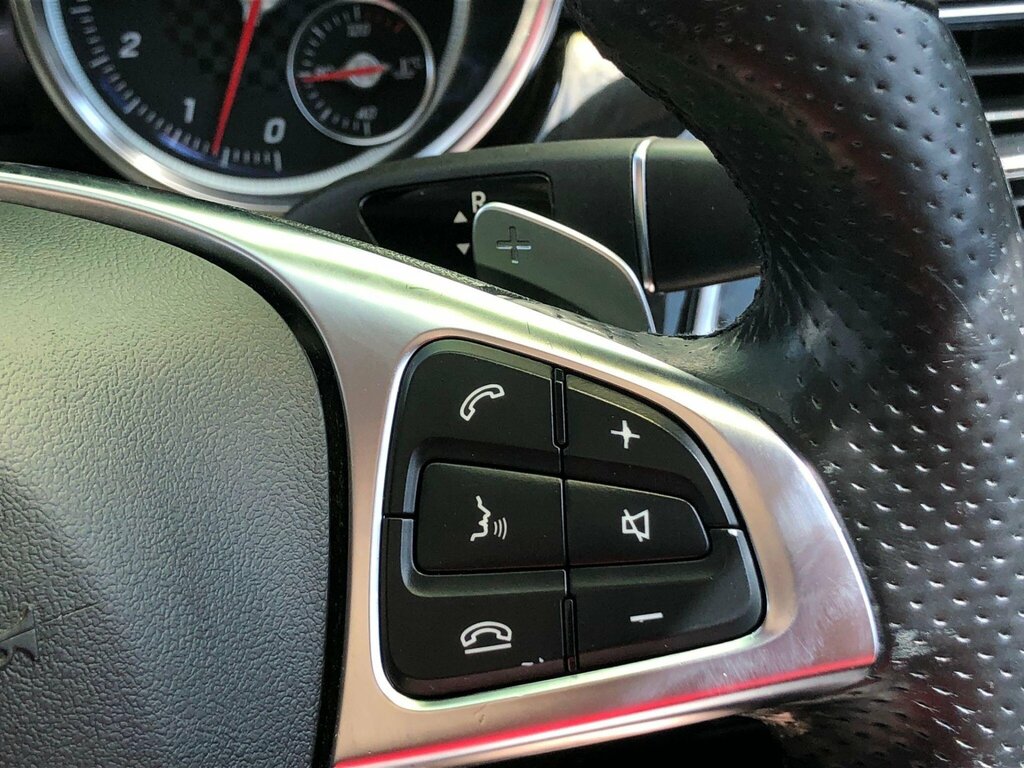 Mercedes-Benz GLE Coupe 3L Amg Line Grey #32