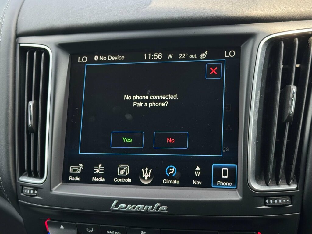Maserati Levante 3.0 D V6 271 Bhp White #42