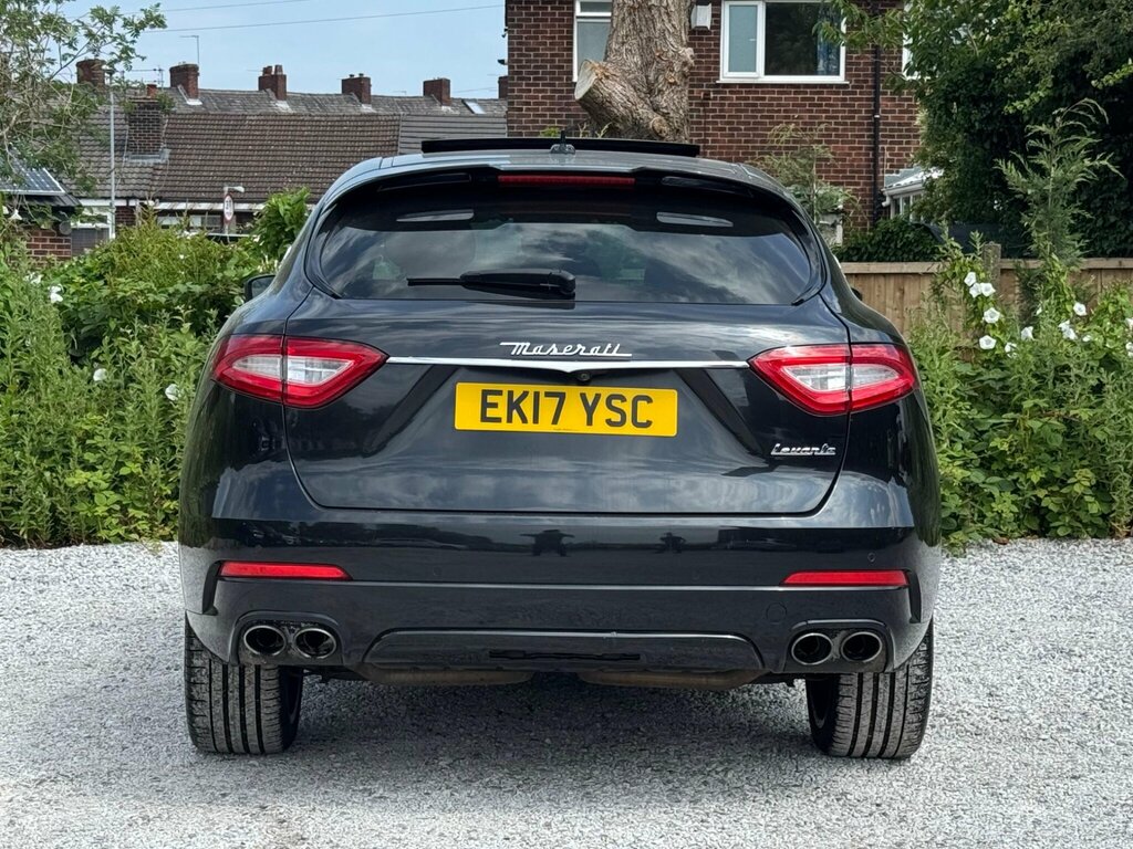 Maserati Levante 3.0 D V6 271 Bhp White #8