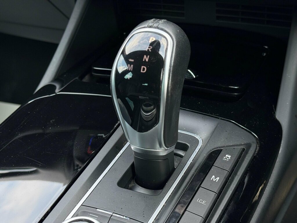 Maserati Levante 3.0 D V6 271 Bhp White #55