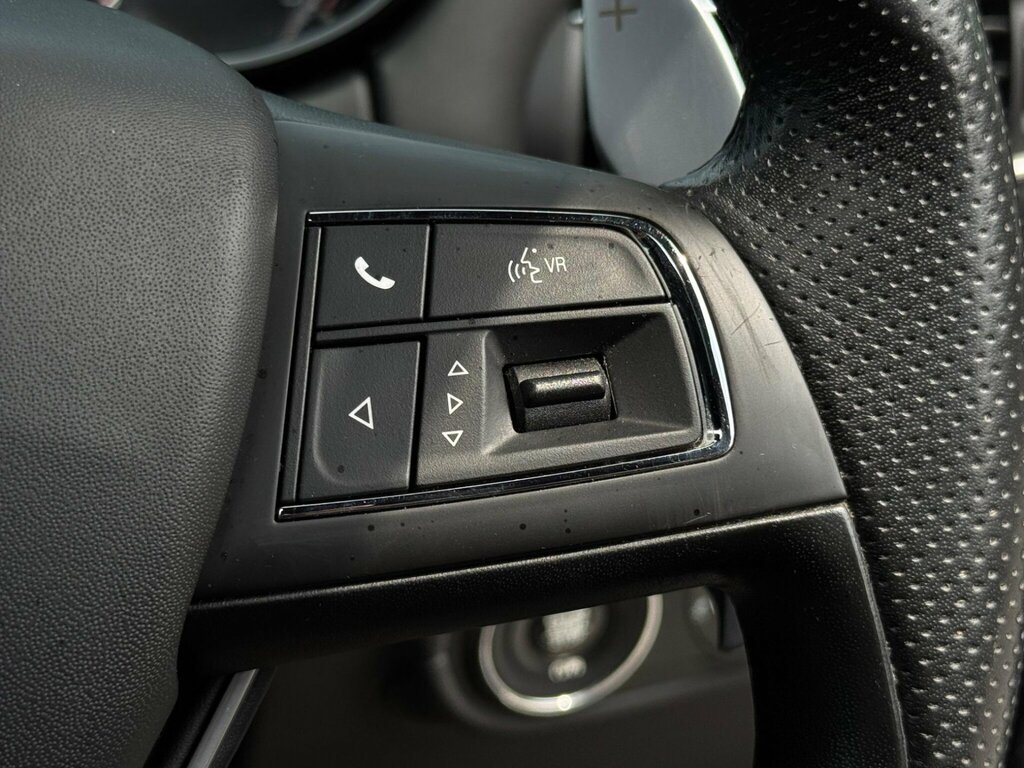 Maserati Levante 3.0 D V6 271 Bhp White #30