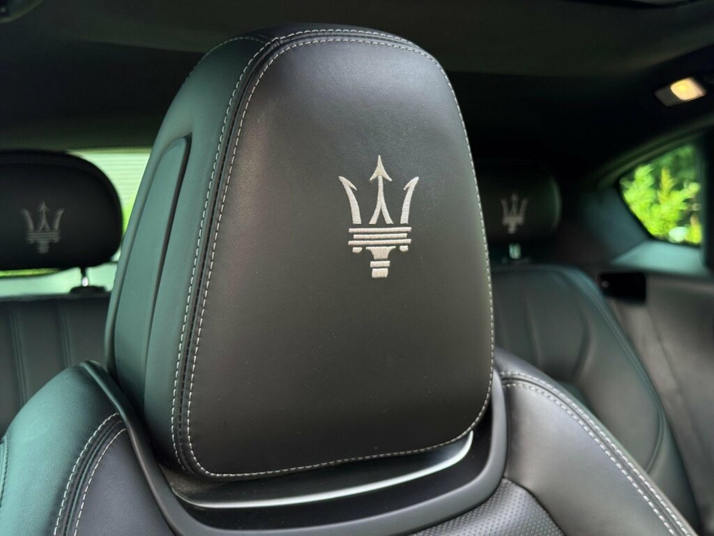 Maserati Levante 3.0 D V6 271 Bhp White #21