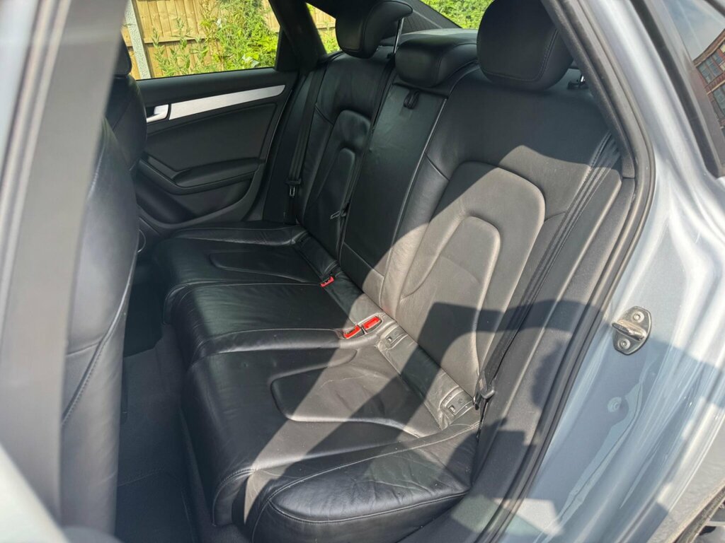 Audi A4 A4 Se Tfsi White #22