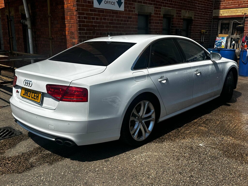 Audi S8 4.0 Tfsi V8 Tiptronic Quattro Euro 5 White #2