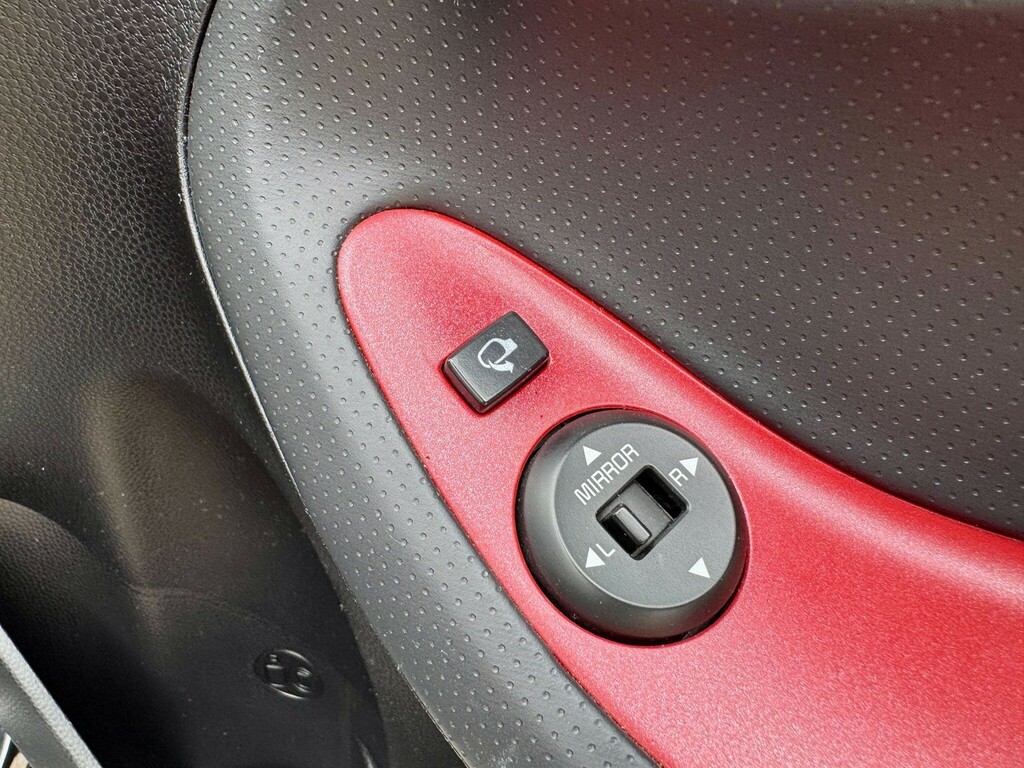Kia Picanto Hatchback 1.0 1 Air Euro 6 201666 Black #32