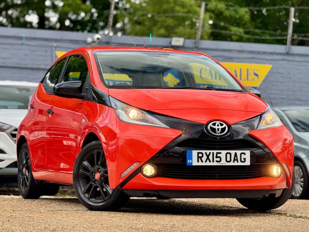Toyota Aygo Hatchback RX15OAG Orange #5