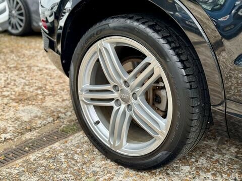 Audi Q3 2L S Line Plus Grey #63