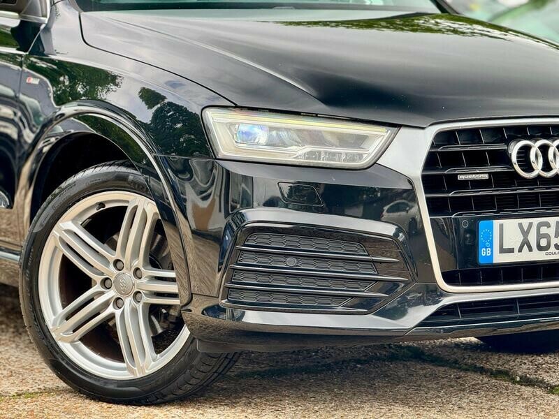 Audi Q3 Suv Black #2