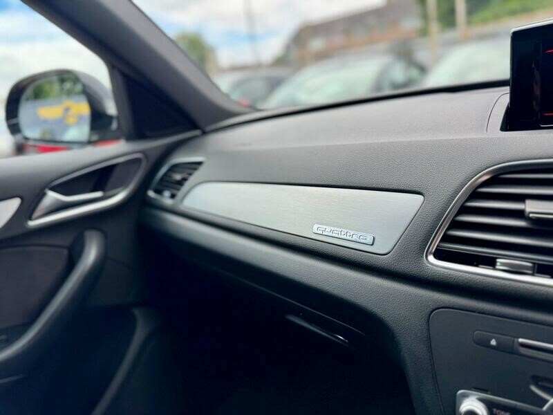 Audi Q3 2L S Line Plus Grey #64