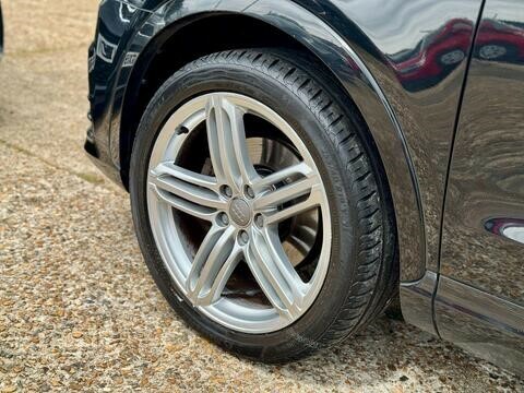 Audi Q3 2L S Line Plus Grey #10