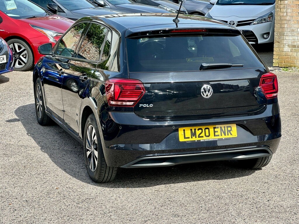 Volkswagen Polo Polo Match Tsi Black #4