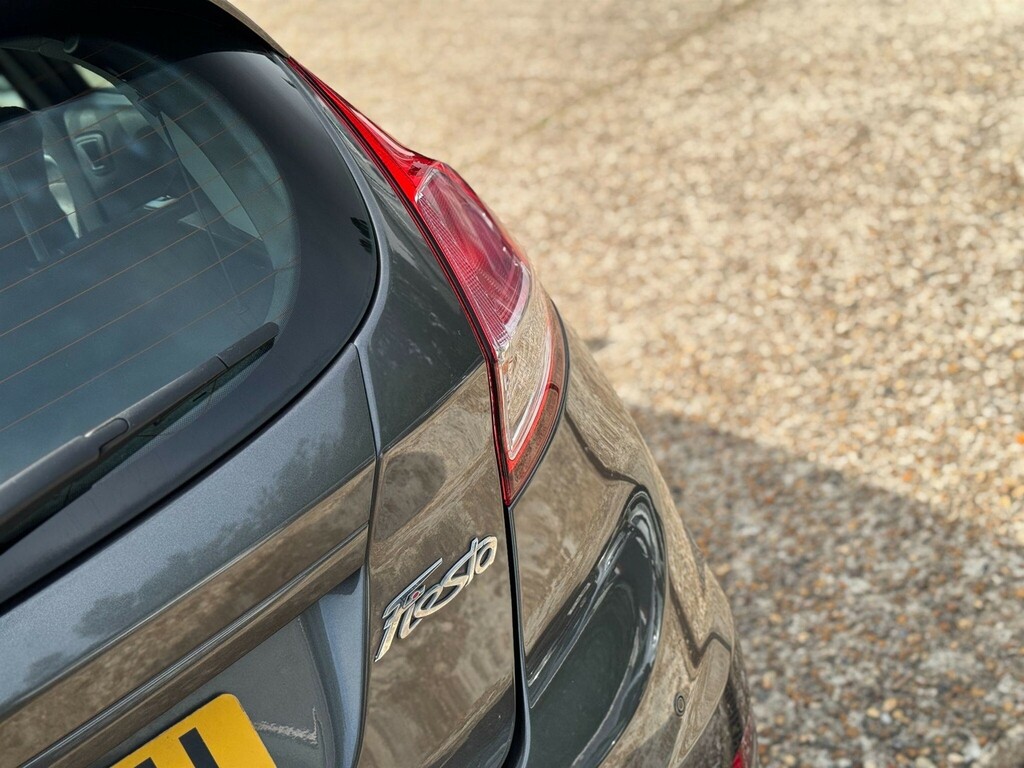 Ford Fiesta 1.0 Ecoboost Titanium Red #53