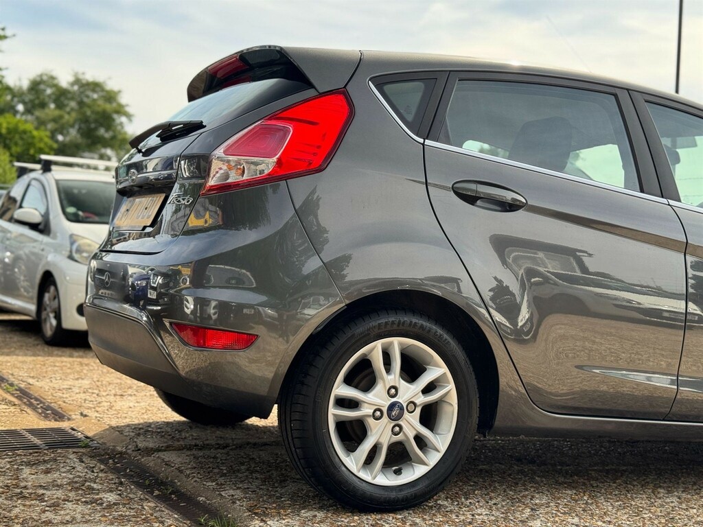 Ford Fiesta 1.0 Ecoboost Titanium Red #36