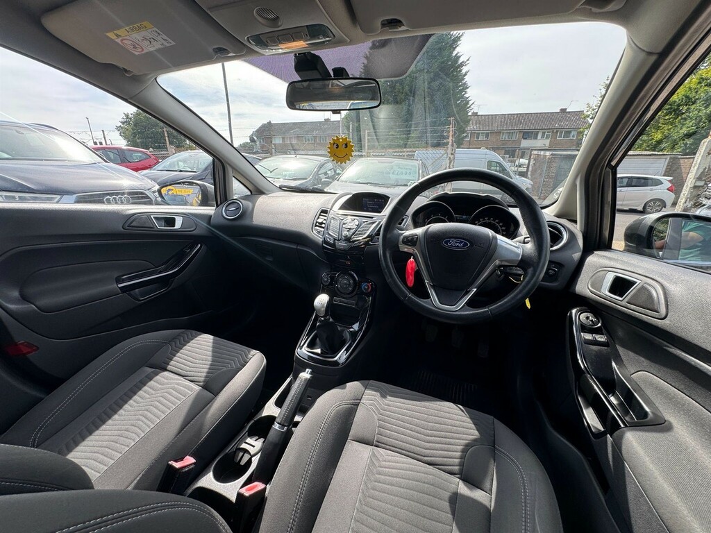 Ford Fiesta 1.0 Ecoboost Titanium Red #21