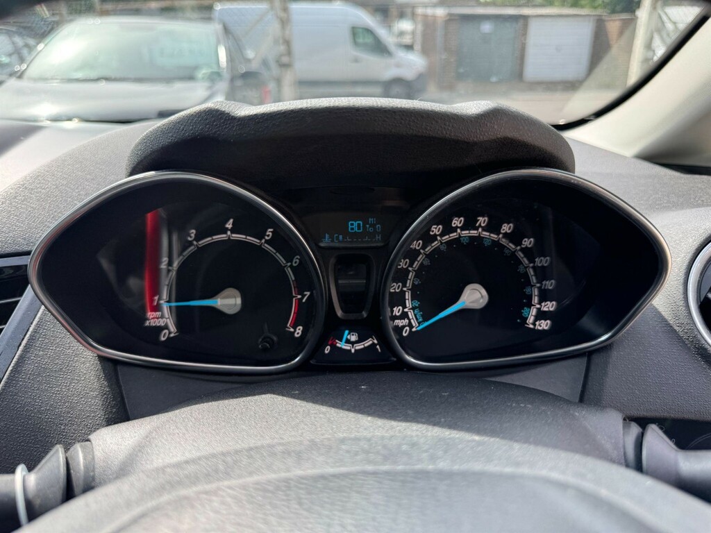 Ford Fiesta 1.0 Ecoboost Titanium Red #38
