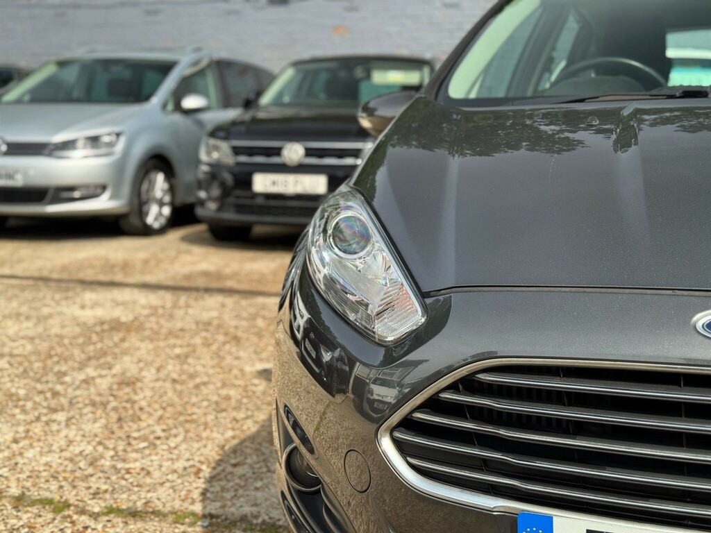 Ford Fiesta 1.0 Ecoboost Titanium Red #48
