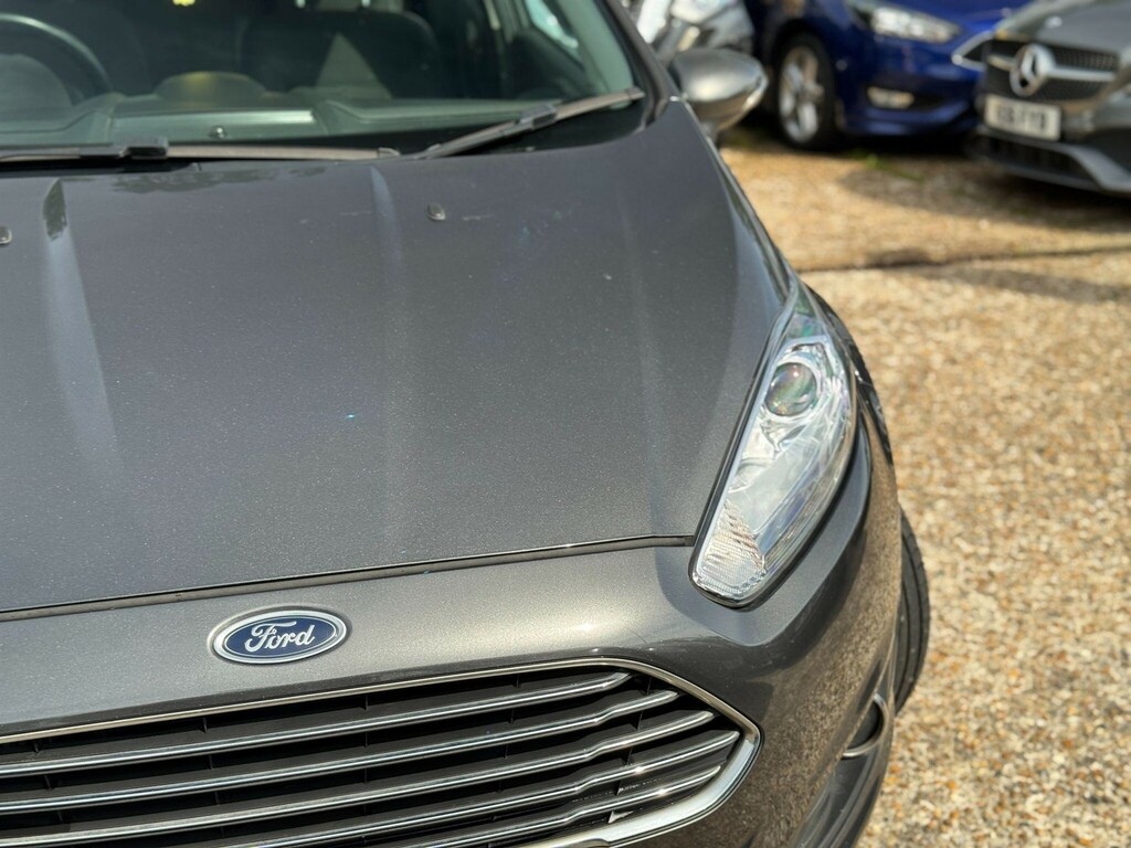 Ford Fiesta 1.0 Ecoboost Titanium Red #2