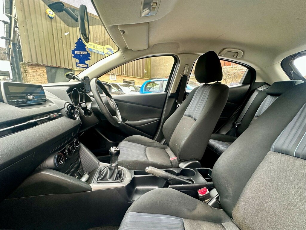 Mazda 2 1.5 Skyactiv-g Se-l Hatchback Euro Red #31