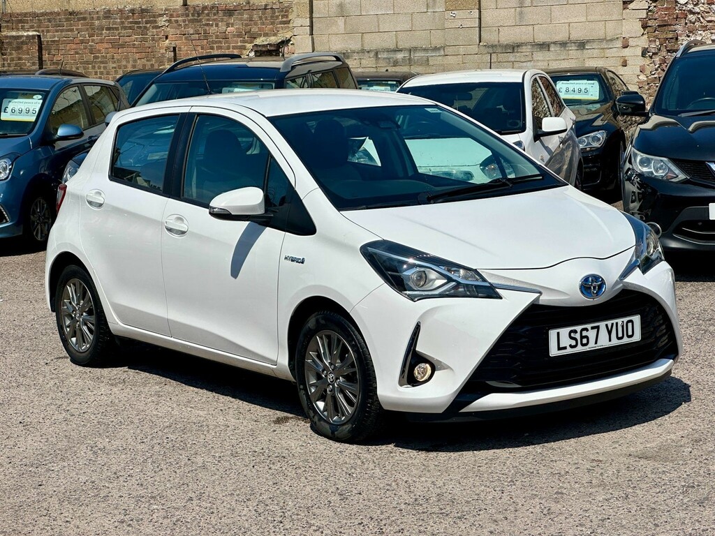 Toyota Yaris Yaris Icon Hybrid Vvt-i Cvt White #5