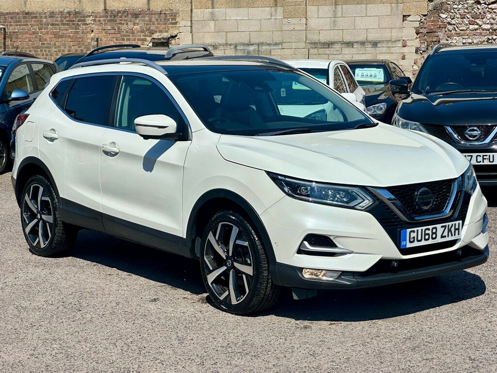 Nissan Qashqai Suv GU68ZKH White #5