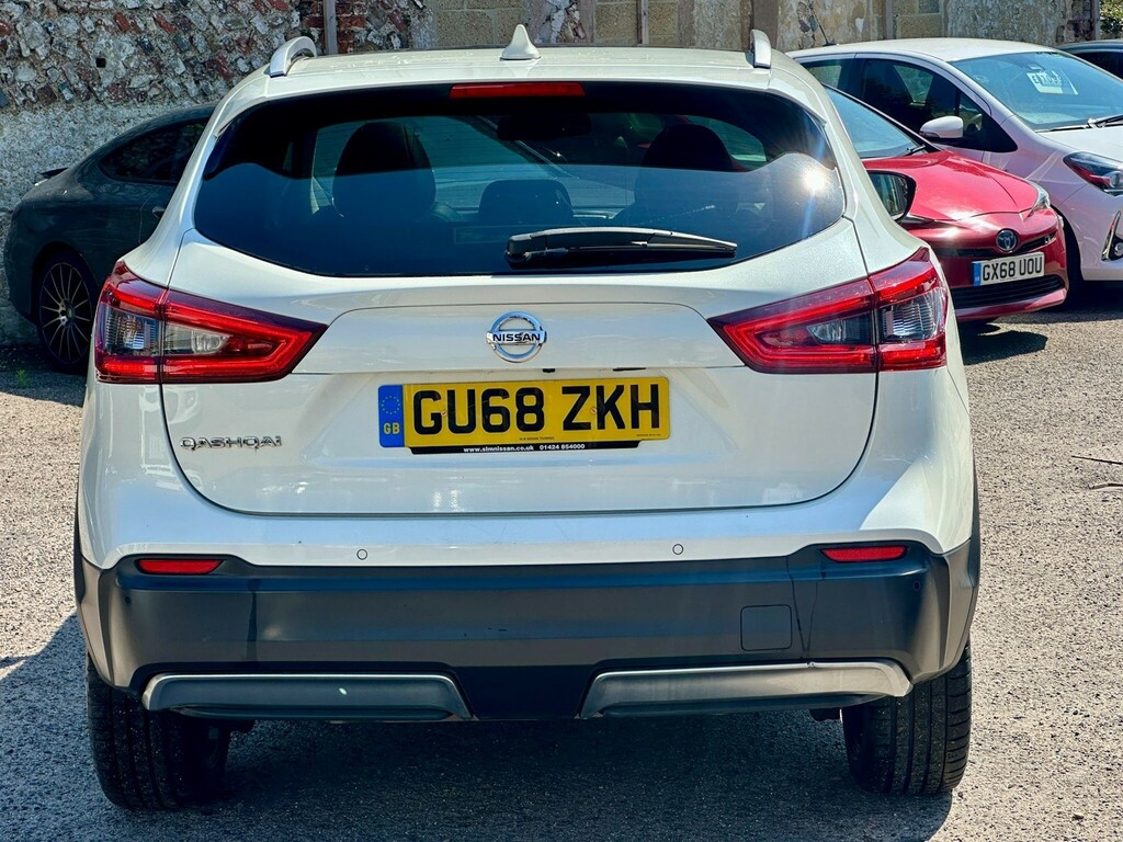 Nissan Qashqai Suv GU68ZKH White #6