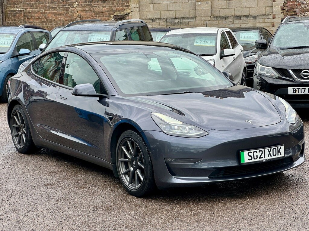 Tesla Model 3 Saloon Grey #5