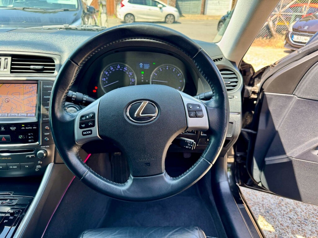 Lexus IS 2.5 250 Se-i 205 Bhp White #57