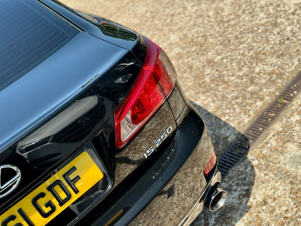 Lexus IS 2.5 250 Se-i 205 Bhp White #60