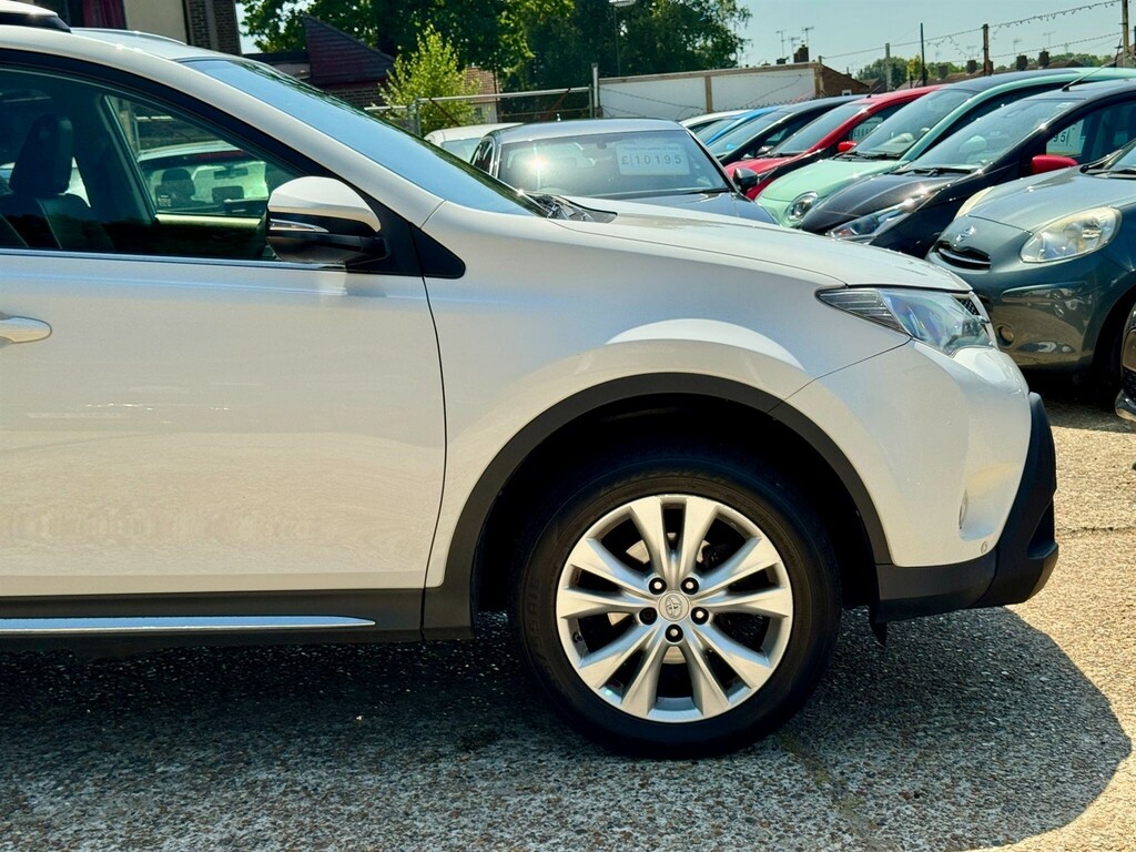Toyota Rav 4 2.0 D Icon 4Wd Red #52