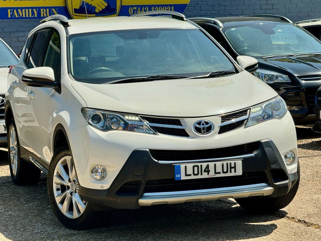 Toyota Rav 4 Suv White #6