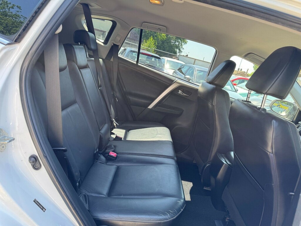 Toyota Rav 4 2.0 D Icon 4Wd Red #27