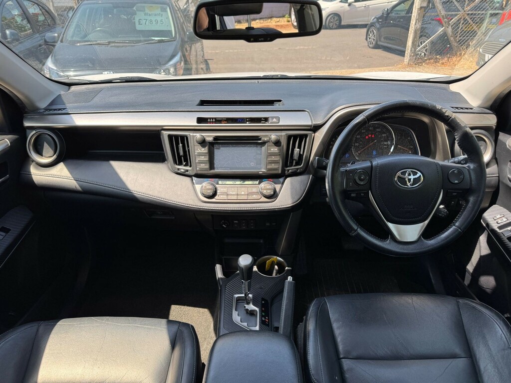 Toyota Rav 4 2.0 D Icon 4Wd Red #19