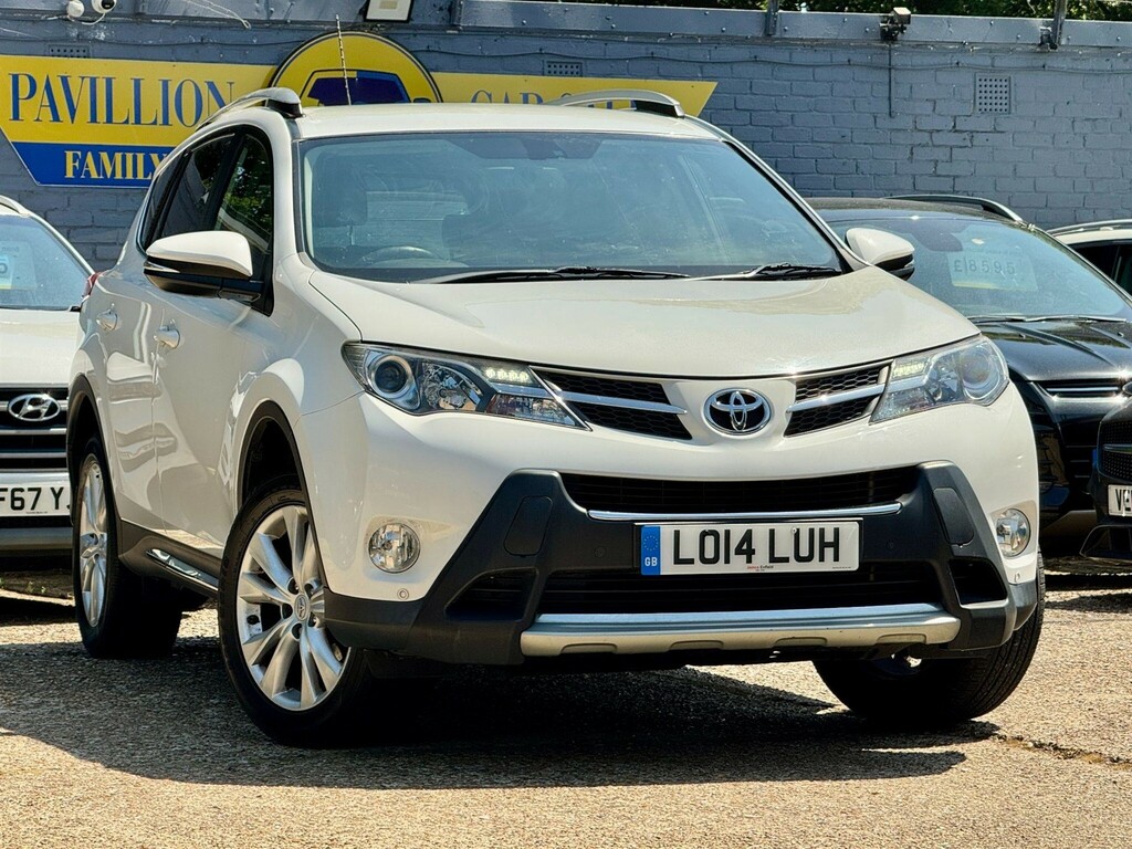 Toyota Rav 4 Suv White