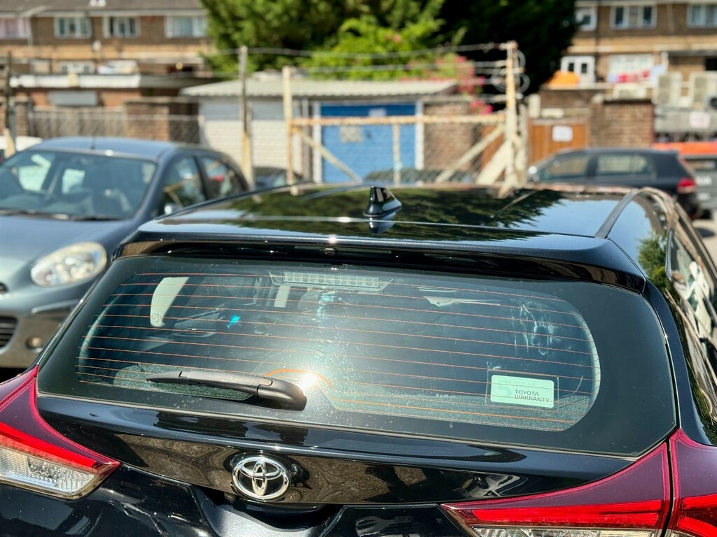 Toyota Auris D-4d Active Black #69