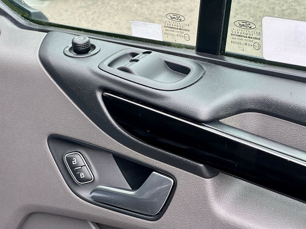 Ford Transit Custom 1.5L 200 Limited Pv 0D 118 Bhp Price Plus Vat Blue #9