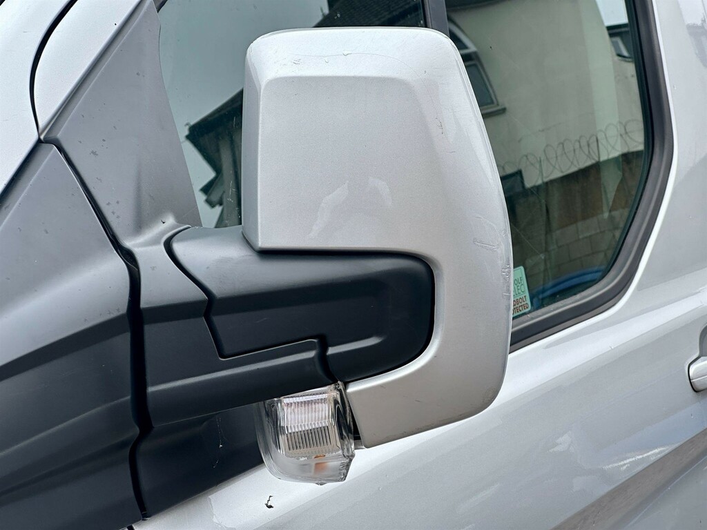 Ford Transit Custom 1.5L 200 Limited Pv 0D 118 Bhp Price Plus Vat Blue #41