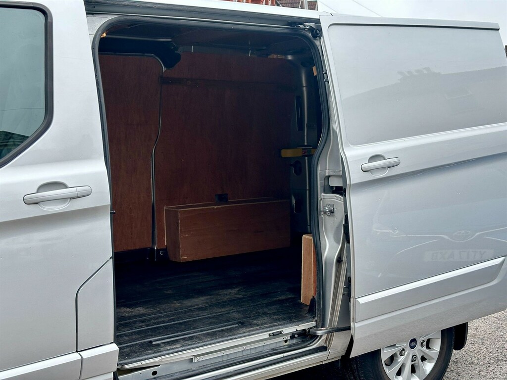 Ford Transit Custom 1.5L 200 Limited Pv 0D 118 Bhp Price Plus Vat Blue #40