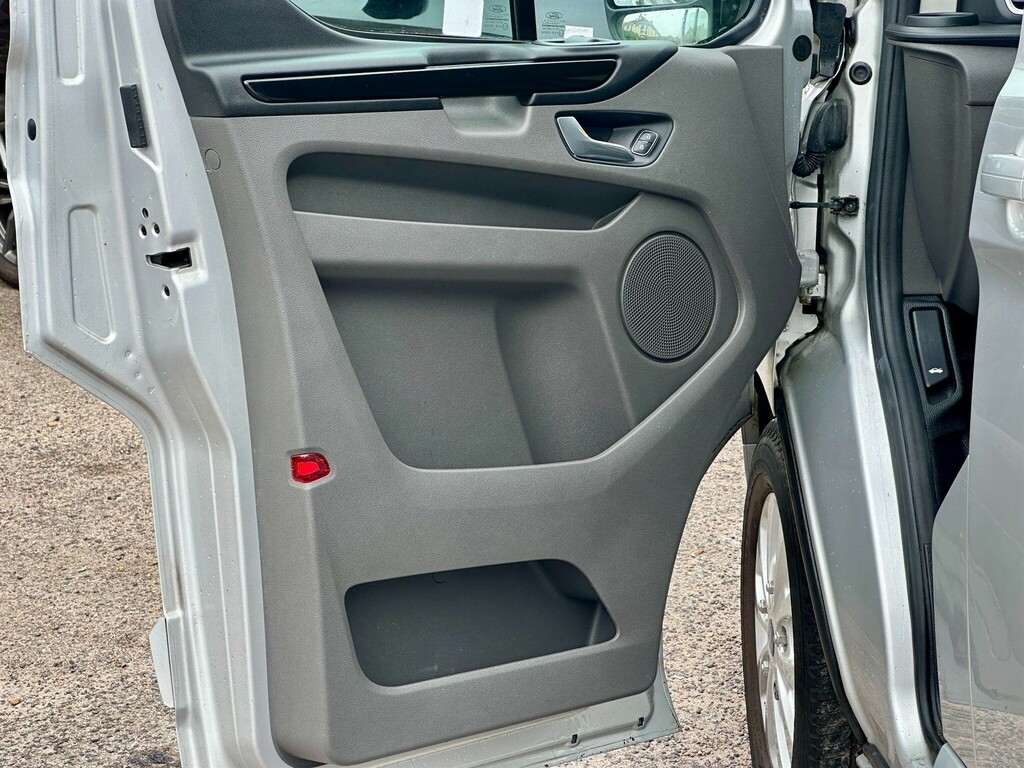 Ford Transit Custom 1.5L 200 Limited Pv 0D 118 Bhp Price Plus Vat Blue #44