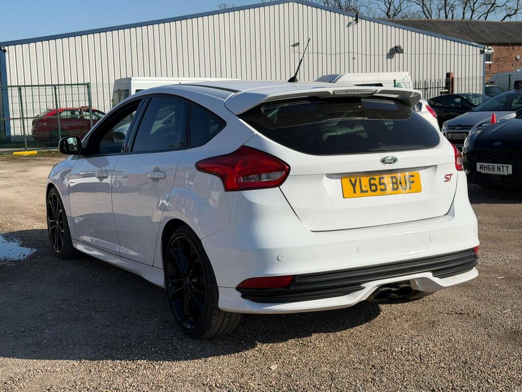 Ford Focus Hatchback 2.0T Ecoboost St-3 Euro 6 Ss 201 YL65BUF White #5