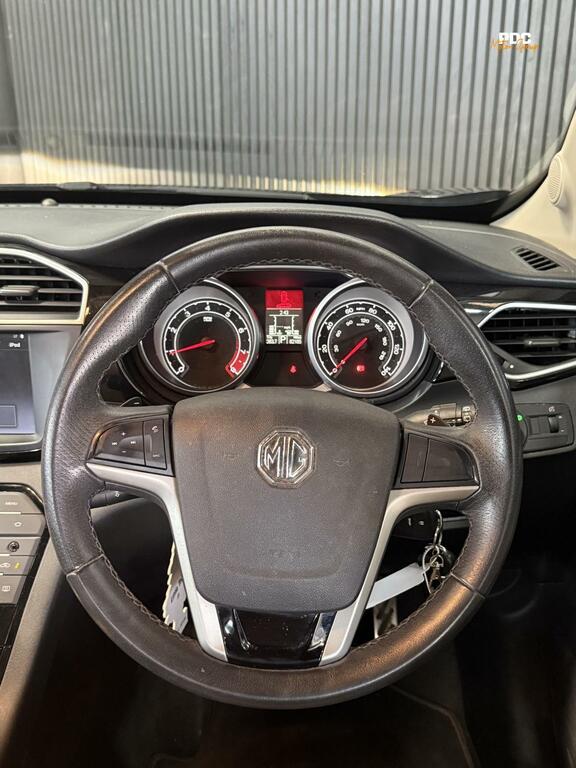 MG GS Exclusive Black #23