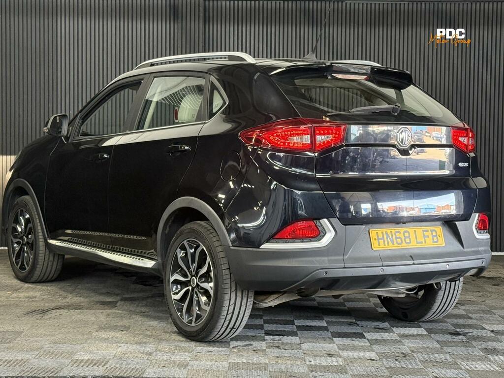 MG GS Exclusive Black #8