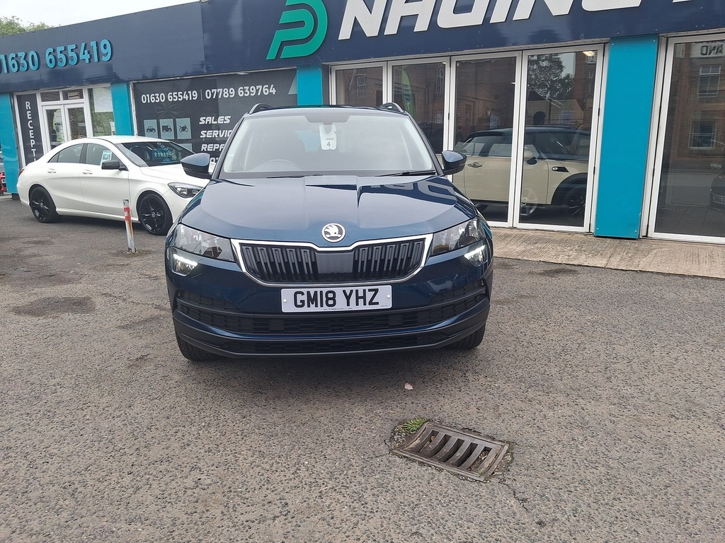 Skoda Karoq 1.6 Tdi Se Suv Euro 6 Ss 115 GM18YHZ Blue #2