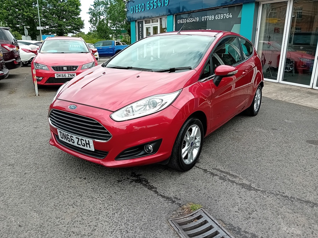 Ford Fiesta 1.25 Zetec Hatchback Euro 6 82 DN66ZGH Red #4