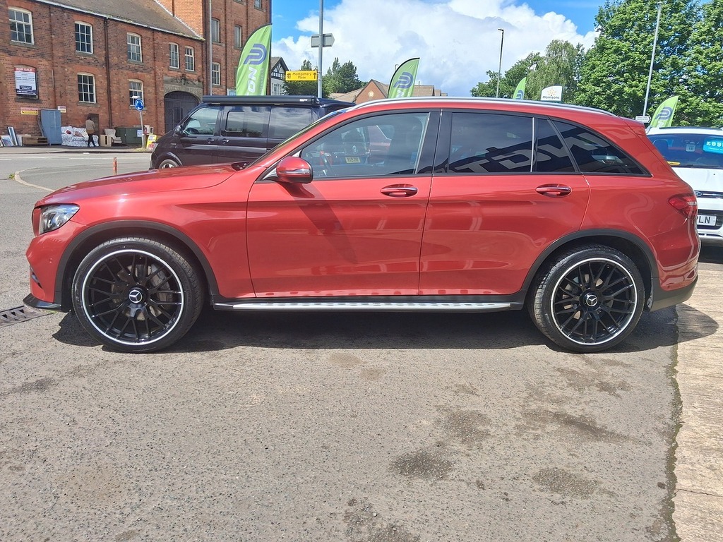Mercedes-Benz GLC Class 2.1 Glc250d Amg Line Premium Plus Suv Red #5