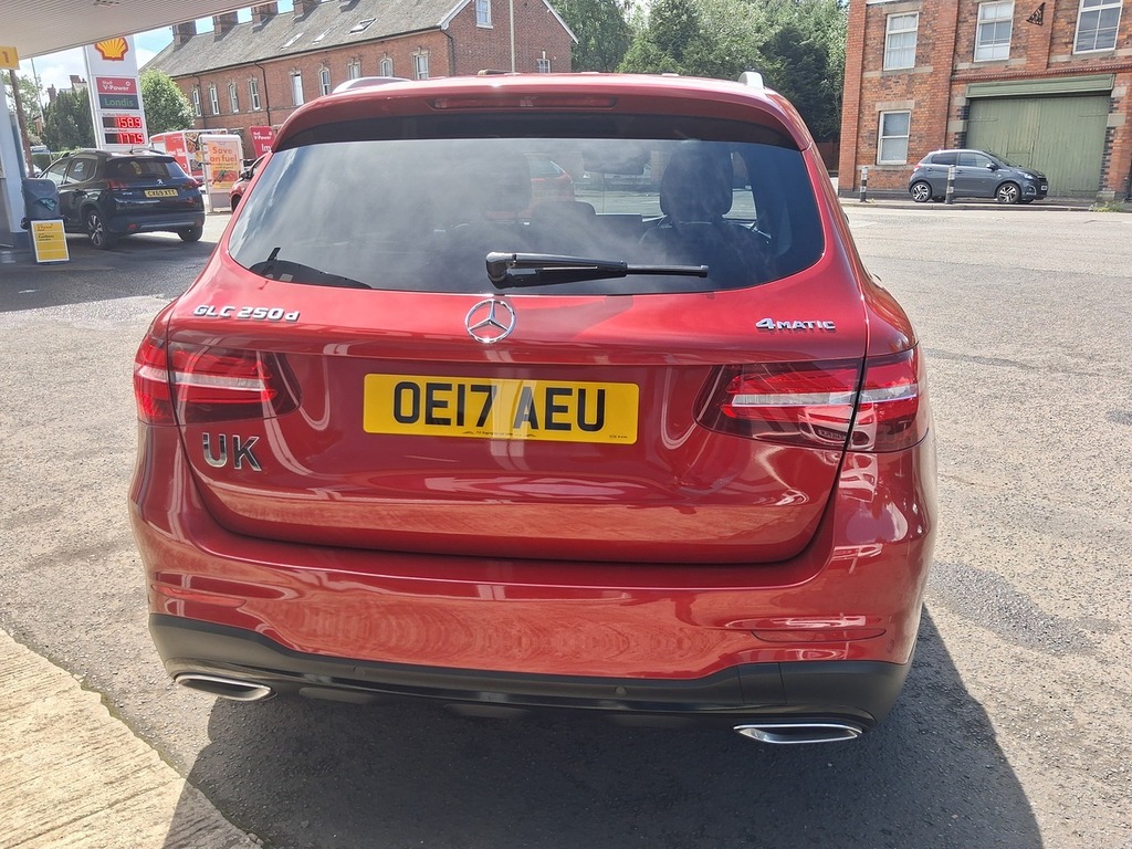 Mercedes-Benz GLC Class 2.1 Glc250d Amg Line Premium Plus Suv Red #6