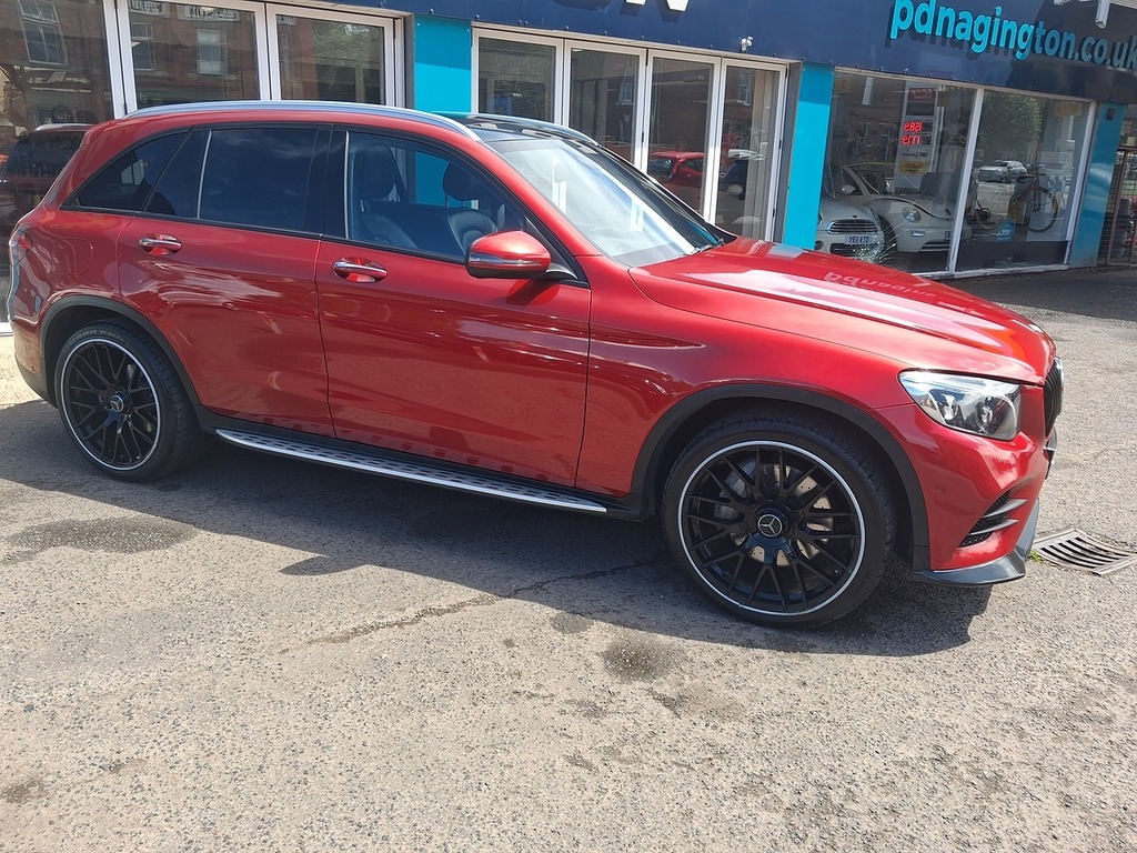 Mercedes-Benz GLC Class 2.1 Glc250d Amg Line Premium Plus Suv Red #2