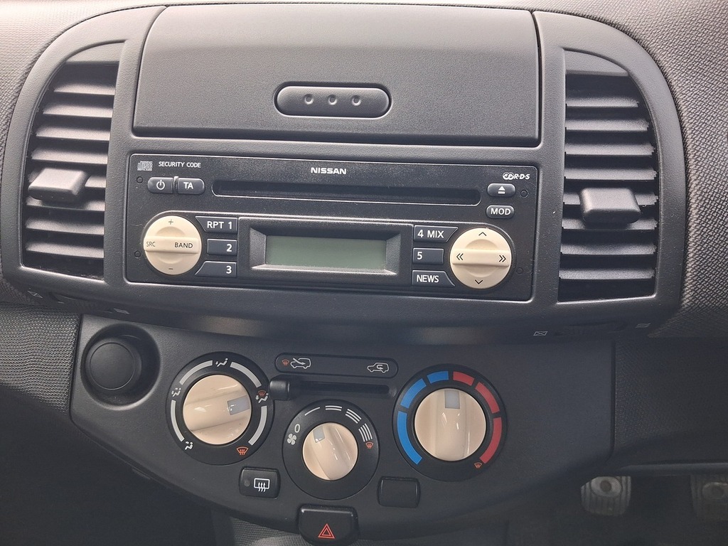 Nissan Micra 1.2 16V Acenta Blue #12